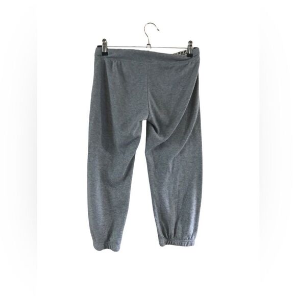 Thrill Gray Capri Joggers Medium - Picture 1 of 5